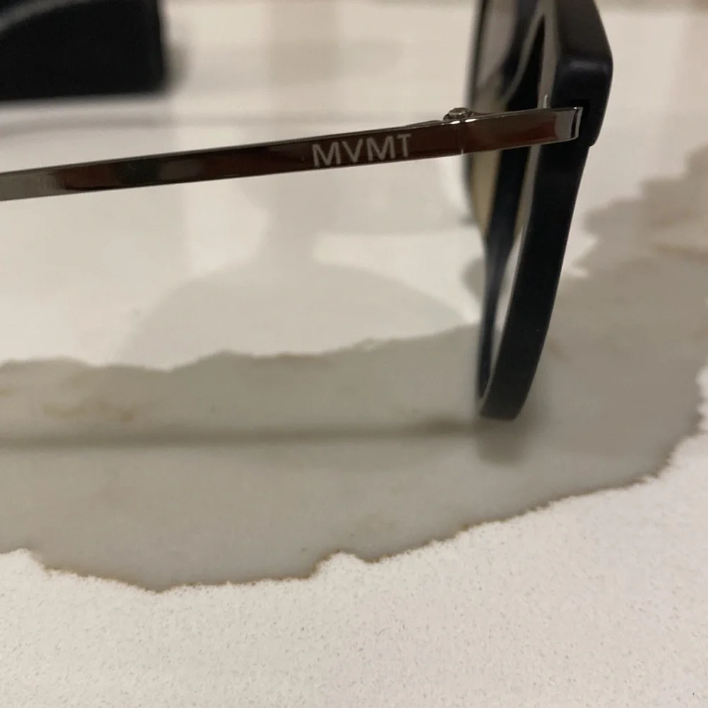 Mvmt sunglasses - Picture 3 of 6